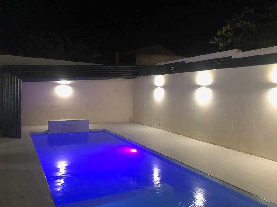 Villafranca de los Caballeros Alojamiento El Pez Casa Con Piscina Climatizada מראה חיצוני תמונה