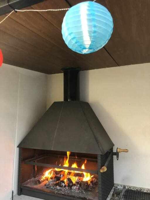 Villafranca de los Caballeros Alojamiento El Pez Casa Con Piscina Climatizada מראה חיצוני תמונה