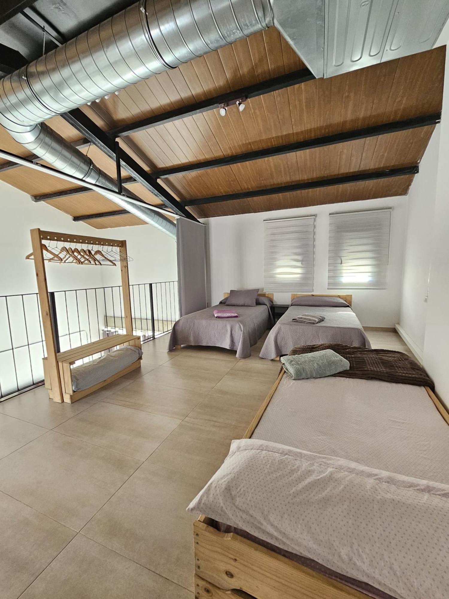 Villafranca de los Caballeros Alojamiento El Pez Casa Con Piscina Climatizada מראה חיצוני תמונה