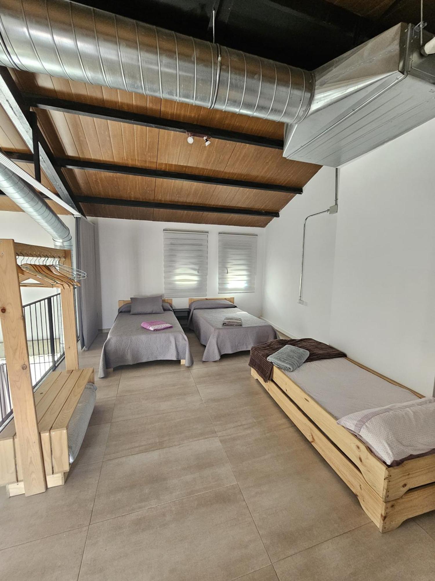 Villafranca de los Caballeros Alojamiento El Pez Casa Con Piscina Climatizada מראה חיצוני תמונה