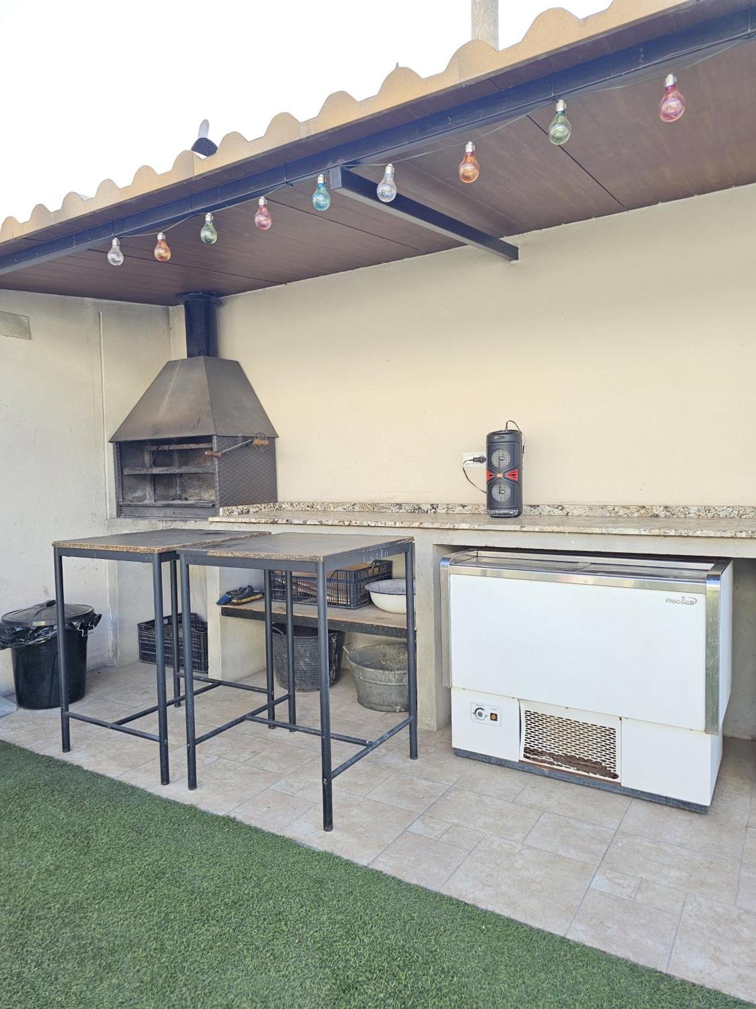 Villafranca de los Caballeros Alojamiento El Pez Casa Con Piscina Climatizada מראה חיצוני תמונה